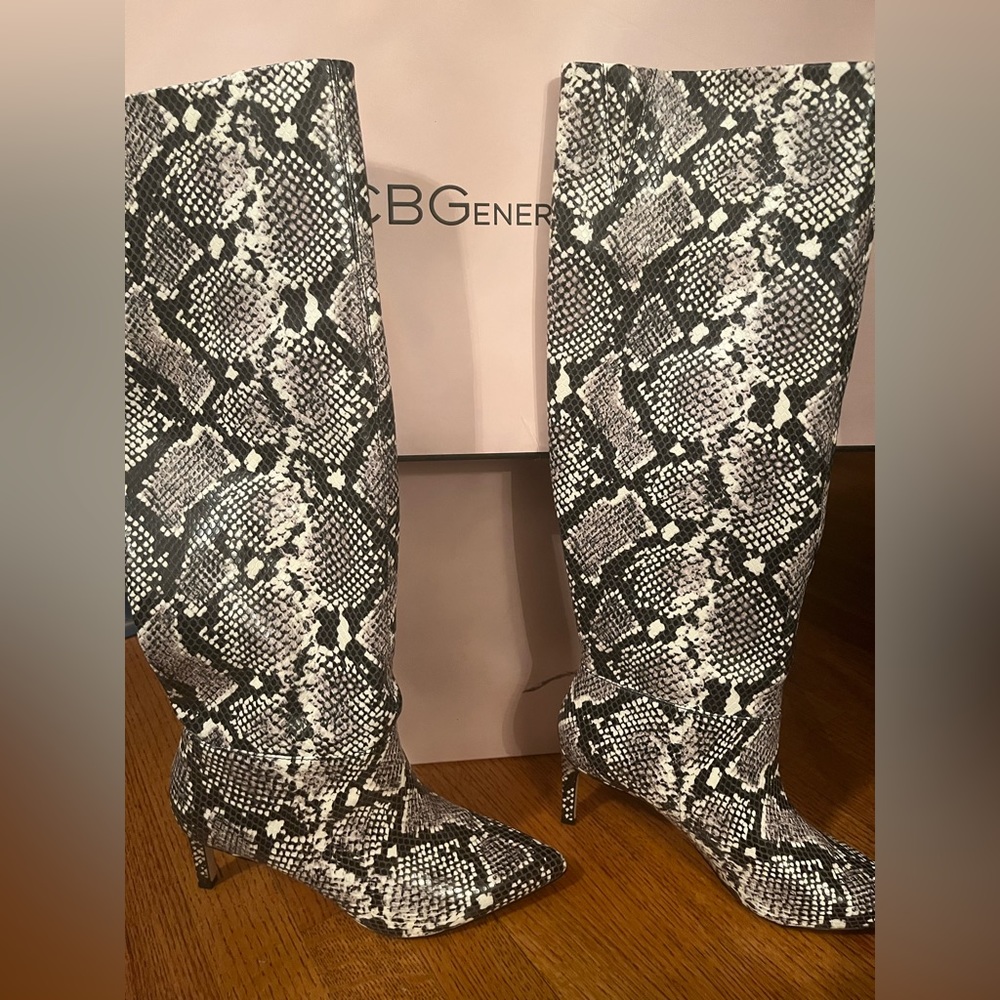 BCBGENERATION Snakeprint Cushioned Marlo Pointed Toe Stiletto Boots, 9
